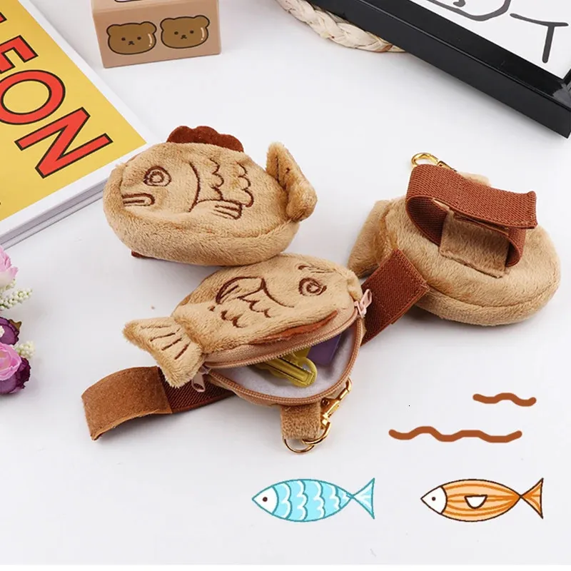 Японский милый плюшевый луциан, кукла-рыба, кошелек для монет, сумка на руку, мини-милый кошелек на молнии для девочек, кошелек для монет, кабельная гарнитура, сумка 240229