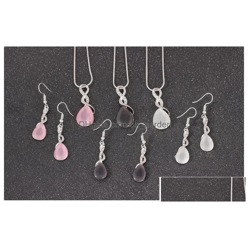 Pendant Necklaces New Fashion Pink Opal Necklace Teardrop-Shaped Charm Statement Jewelry Set For Women Rhinestone Infinite Drop Delive Dh8Tn