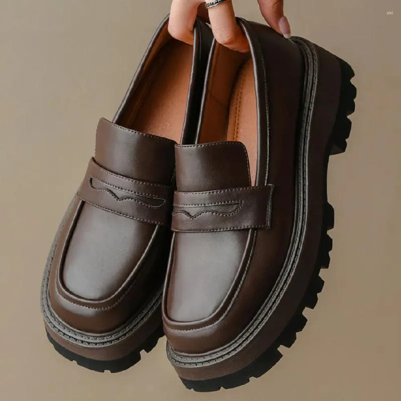 Casual Shoes Kvinnors äkta läder tjocka sulplattformlägenheter loafers fritid mjuk bekväm mockasin kvinnlig daglig skor