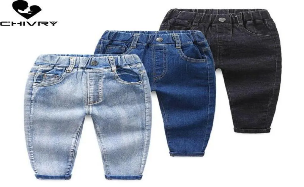 Jeans 2021 enfants mode solide pantalons longs pantalons garçons classique Denim bébé automne hiver vêtements pour 28 ans 2458165