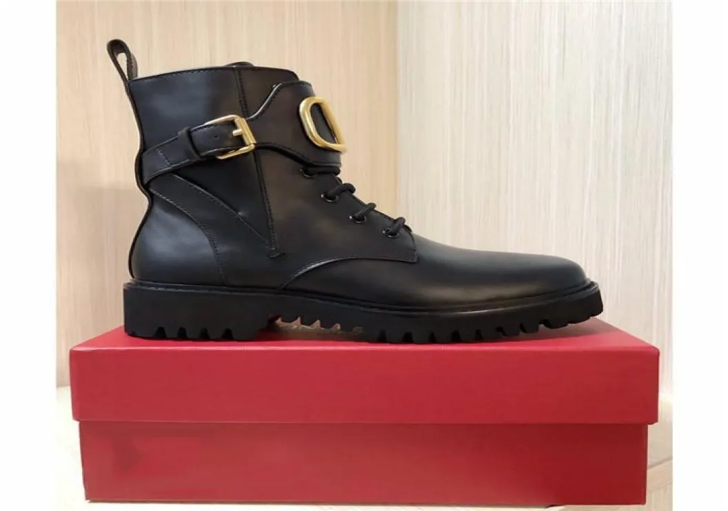 2019 Win Winter Calfskin Leather Combat Boot Womens Martin Martin Onklehigh Plassed Pholed Bothed Boots باللون الأسود تأتي مع Box Size8286527