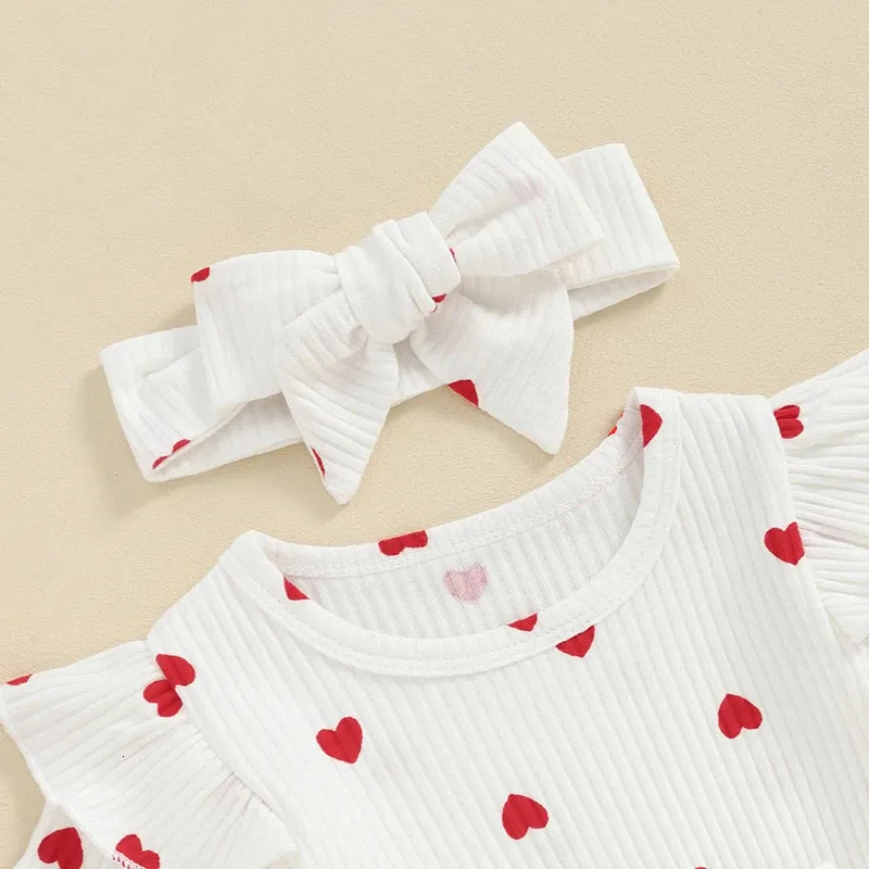 Robe barboteuse pour bébé fille, tenue de saint-valentin, manches courtes, imprimé cœur, combinaison en Tulle avec bandeau, 240228