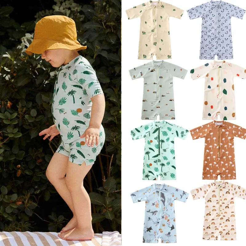 Badkläder 2023 Summer Baby Swimwear Romper Print Cap+bodysuit 2 PCS Polyester Bathing Swimming Clothes 9m7t For Children Barn Baddräkter