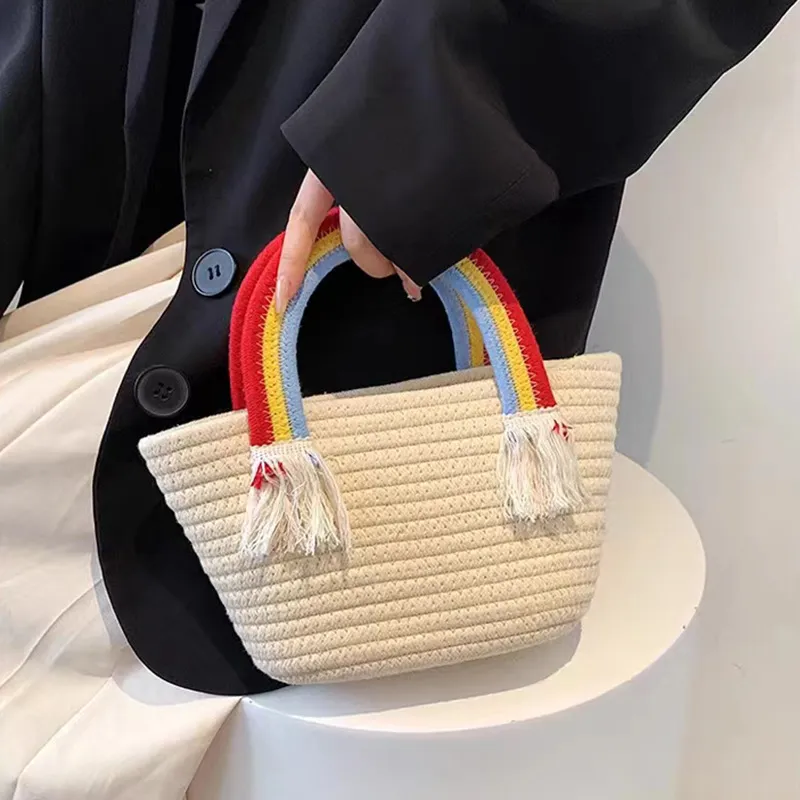 Borsa a mano intrecciata in corda di cotone con nuvole arcobaleno, moda da viaggio carina