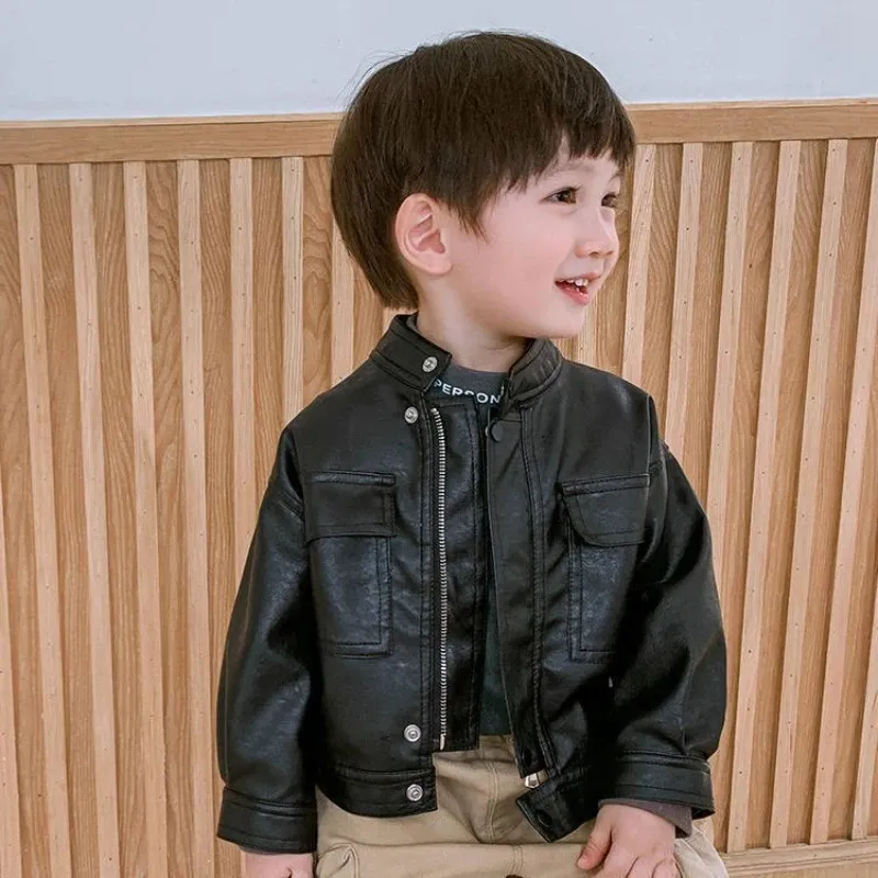 Jungen PU Leder Kleinkind Jacke Baby Jungen Frühling Herbst Kleinkind Kinder Mädchen Motorrad Mantel Koreanischen Stil Schwarz Oberbekleidung 240304