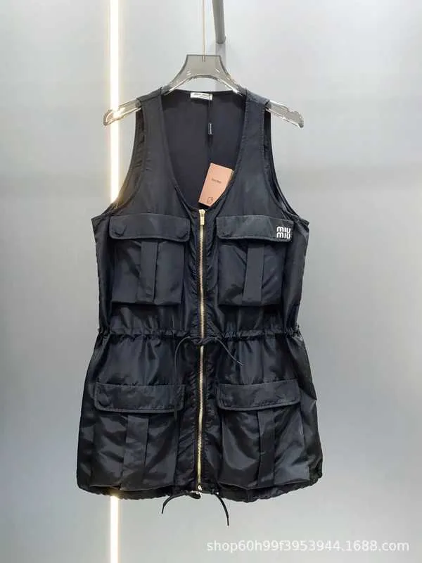 Gilet da donna firmati MM 24 inizio primavera nuovo design di nicchia con doppia cerniera coulisse cintura da lavoro abito gilet C03L