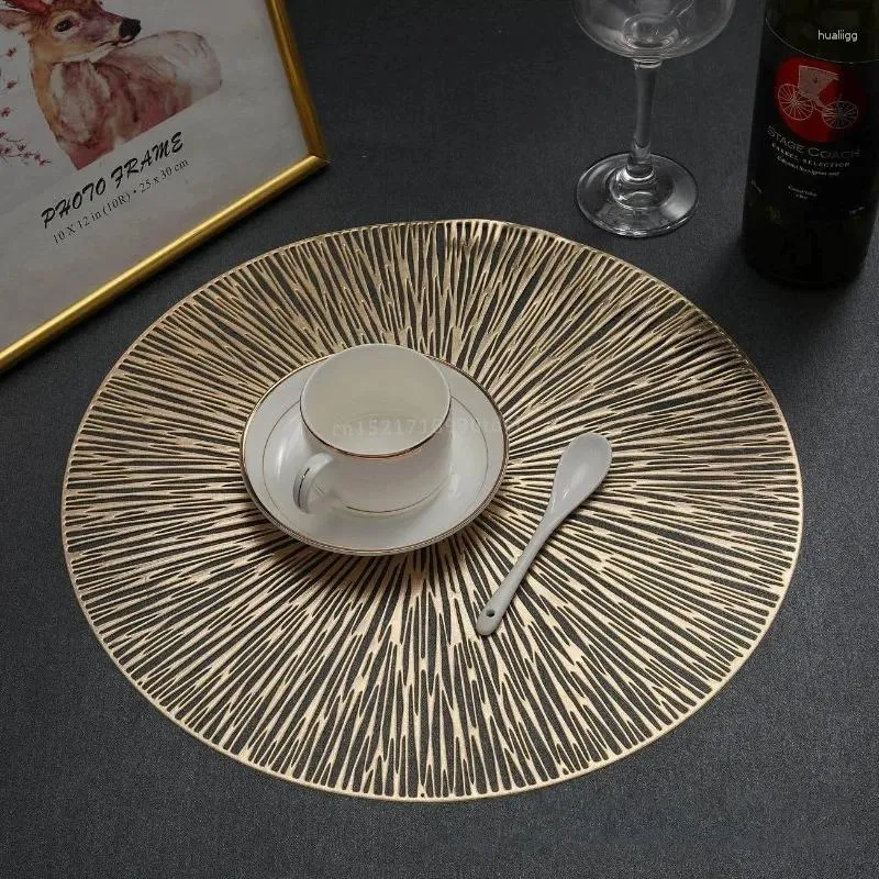 Tischsets, runde Tischsets, Gold-Metallic, 38,1 cm, leicht zu reinigen, abwischbar, rutschfest, fleckenbeständig, hitzebeständig