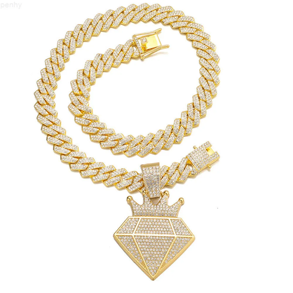 Full Diamond Triangle Hip Hop Pendant Alloy Rhinestone Cuban Chain Necklace for Man Fashion Fine Jewelry