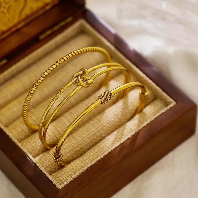 Bracelet Vintage en forme de nouage, Bracelets imperméables en acier inoxydable, bijoux pour femmes, vente en gros d'usine