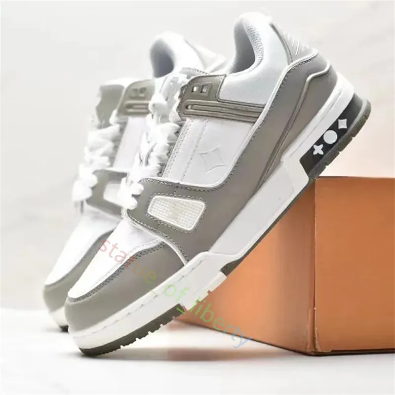 2024 nouvelle impression chaude baskets de luxe hommes chaussures de sport amoureux gris orange rouge chaussure d'entraînement blanc formateur sauvage bas-top skate plate-forme classique 36-45 b7