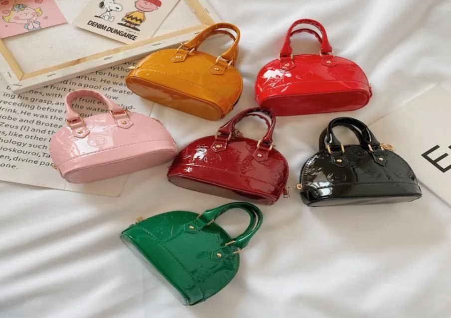 Mode barn skala handväska barn tryckt patent läder kedja väskor flickor singel axel väska designer kvinnor mini läppstift purse9113155