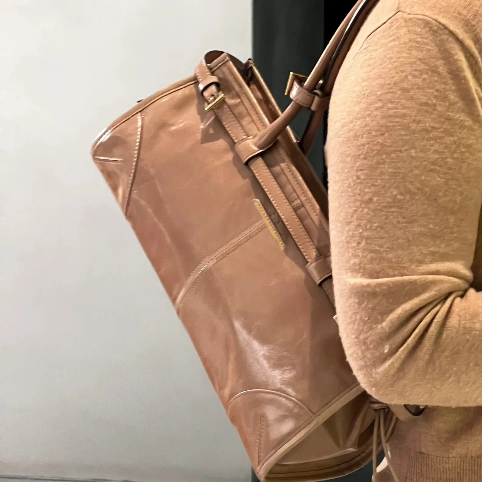 10a Designer-Hobo-Tasche aus echtem Leder, Kalbsleder, Umhängetasche, weiche, glatte Lederhandtasche, klassische Damen-Umhängetasche mit Box