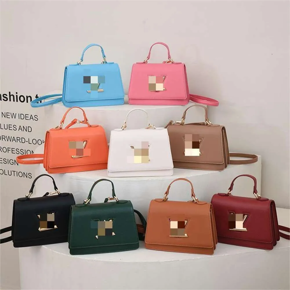Design Bags Are Sold Cheaply Stores 2024 New Bag Womens Version Fashion Handbag Advanced Sense Pu Trend Trade