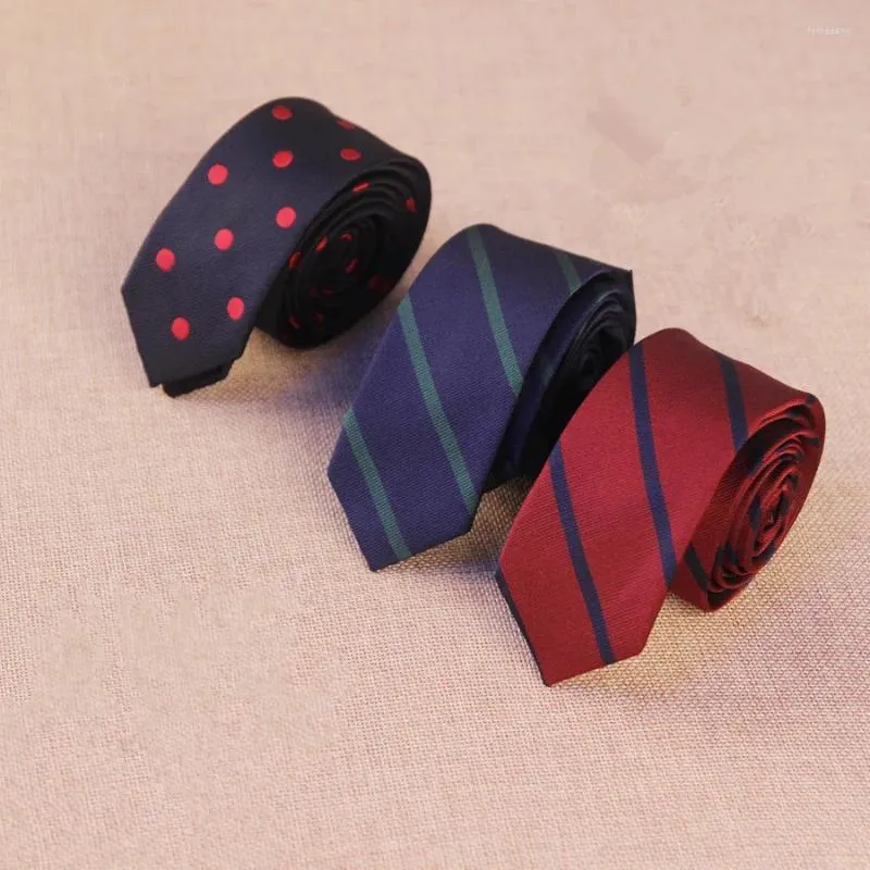 Bow Ties Mens Business Tie 5cm Width Striped Dots Designer Jacquard Wedding Necktie Narrow Classic 1200 Needles Polyester Neckwear