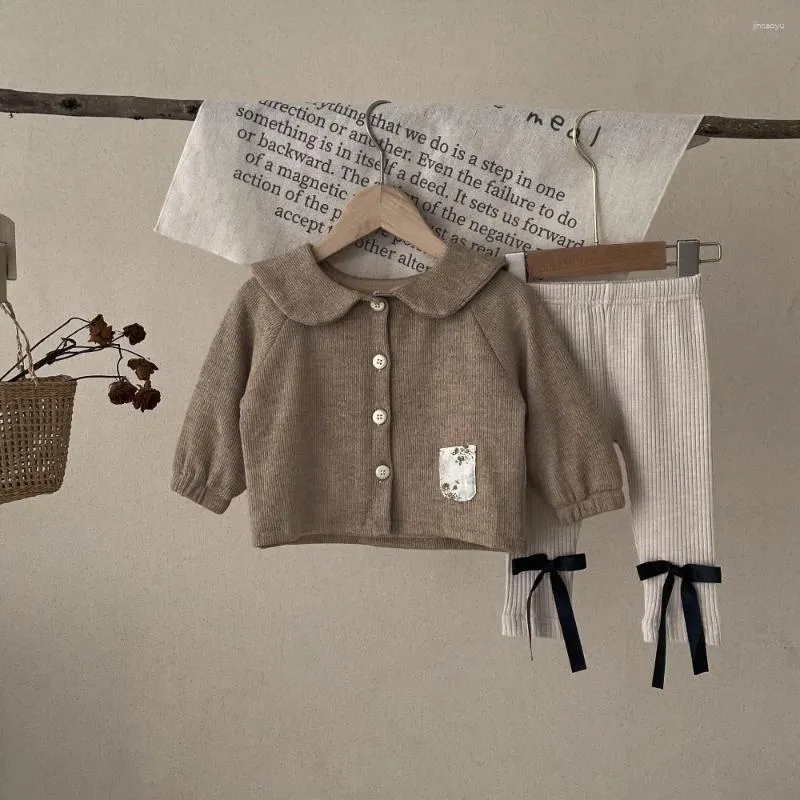 Vestes d'automne pour bébés garçons et filles, manteau à Pompon mignon, à la mode, col de poupée, poche florale pour bébé coréen, vêtements pour nourrissons