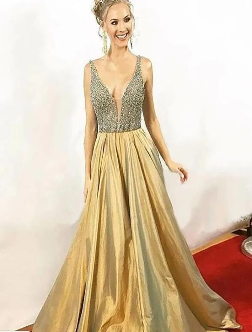 Gold Deep V Evening Prom Dress Long A Line Princess Designer Cheap Taffeta Taffeta Tequin Crystal Crystal Pageant Dress Vrics 8244135