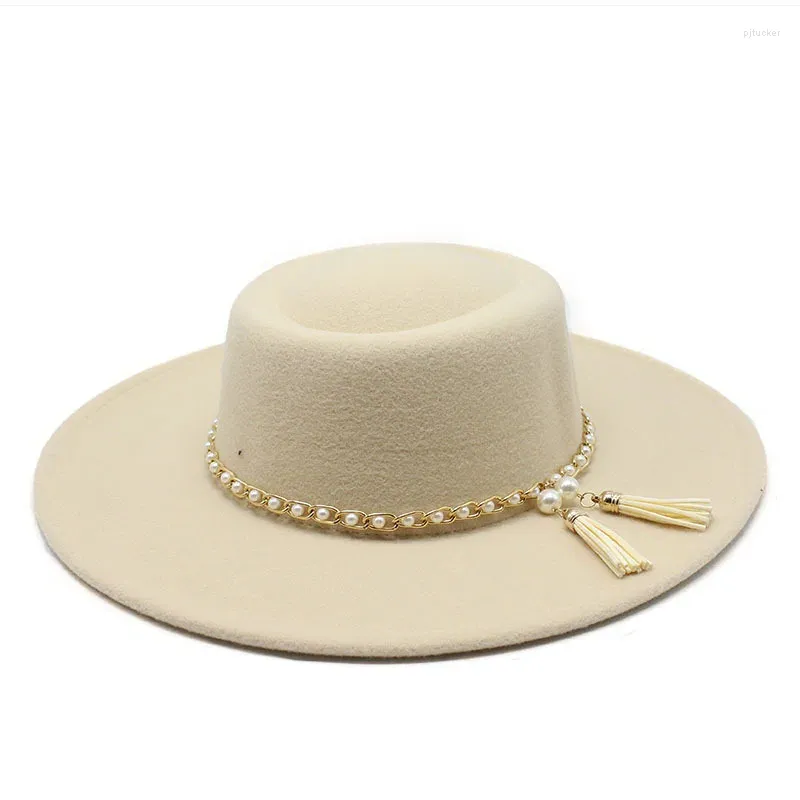 Berets Summer Simple Dome Solid Color Wool Felt Jazz Fedora Hats With Pearl Chain Men Women Wide Brim Panama Trilby Cap Autumn Winter