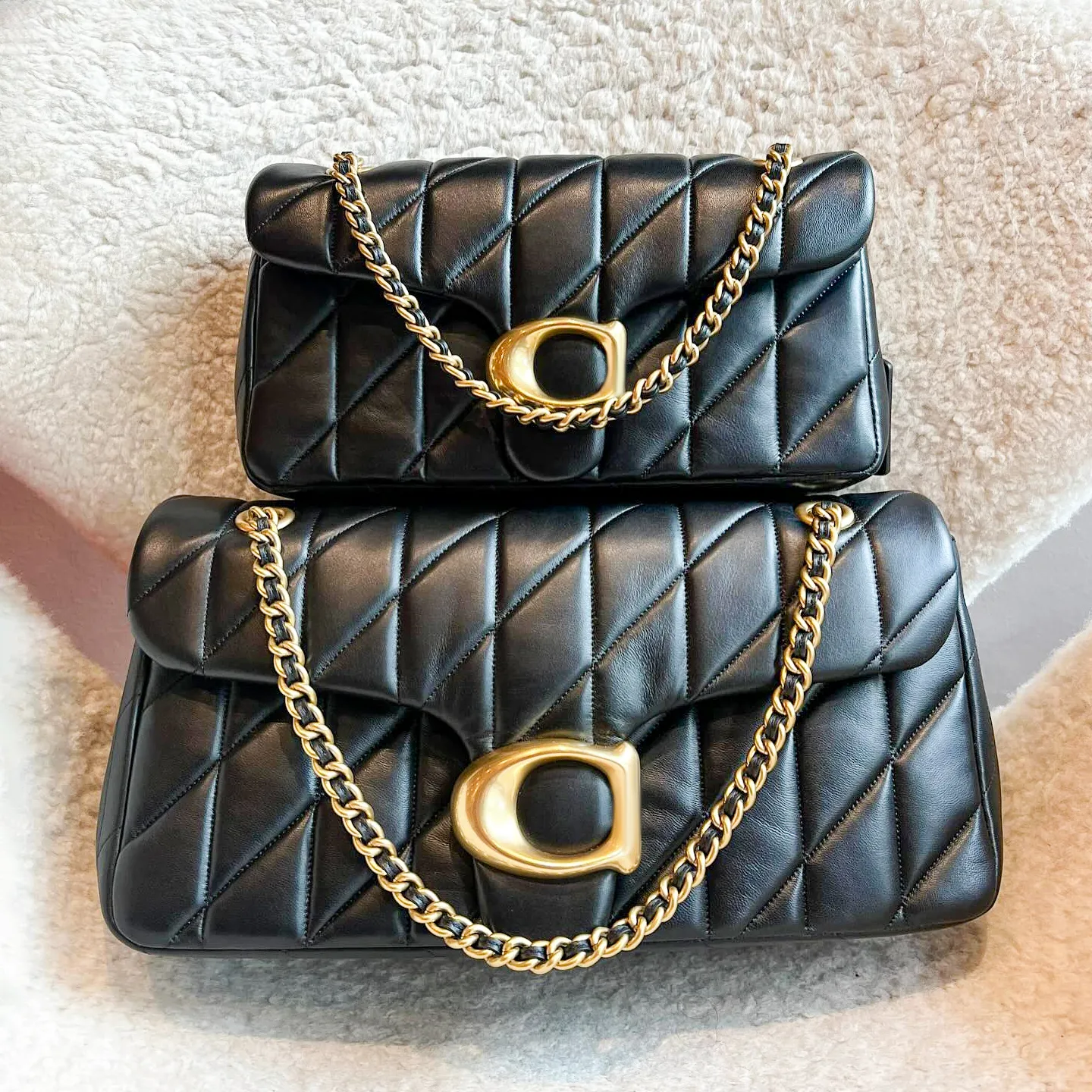 Luxurys Designer handbag bag pillow quilted bag for woman fashion chain baguette pochette Nappa leather bag mens Shoulder crossbody tote clutch brand flap Even Bags