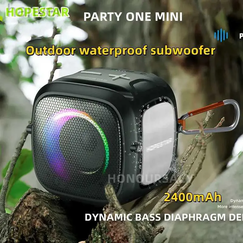 Tragbare Lautsprecher HOPESTAR Party One Mini Tragbarer Bluetooth-Lautsprecher Outdoor Hochleistungs-Subwoofer Handyständer FM Gaming Wasserdichter Lautsprecher 240314