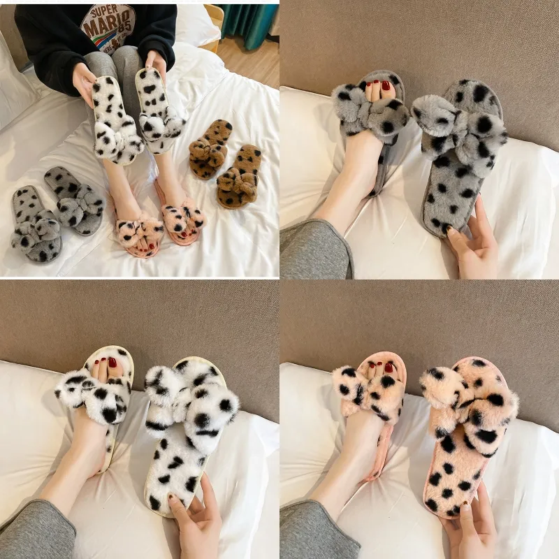 Designer Vintage Check Slides Pantoufle Sandalen Print Furleys Archief Plaid Pool Slipper Dames Beige Zomer Strand Outdoor Cool GAI