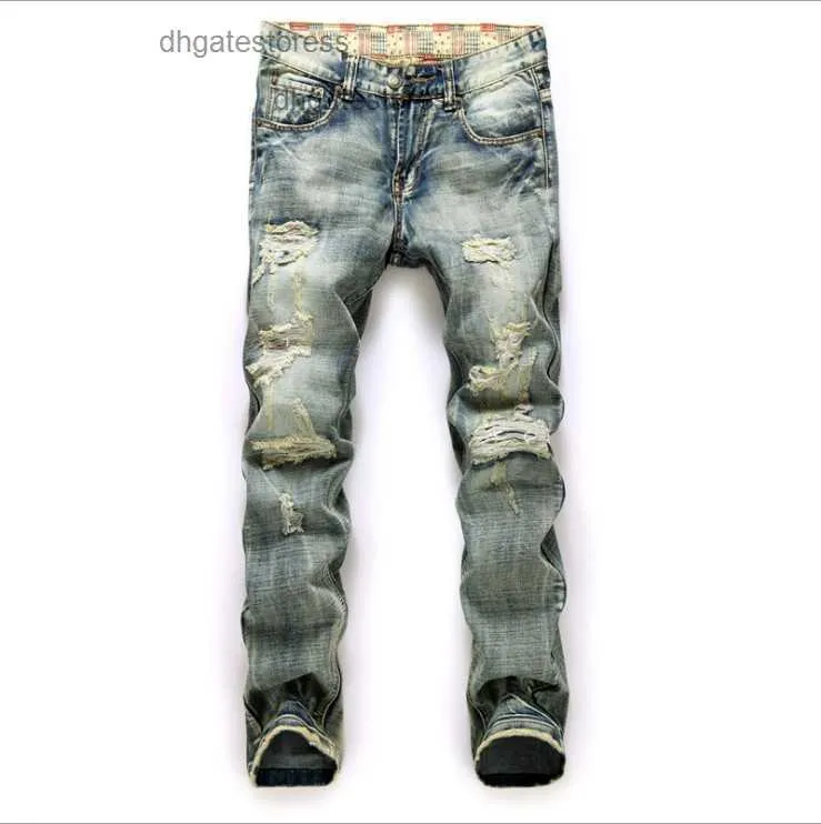 Jeans pour hommes trou nostalgique commerce plus tissu effiloché drapeau rouge Denim pantalon hommes Cool Jean mâle pantalons longs