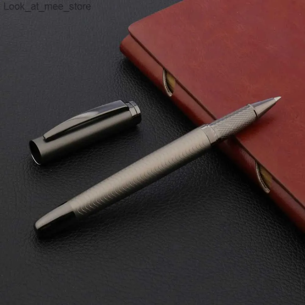 Canetas-tinteiro Canetas-tinteiro 2022 luxo de alta qualidade metal Rollerball Pen onda escovado arma cinza tinta preta assinatura material escolar de escritório caneta de tinta Q240314