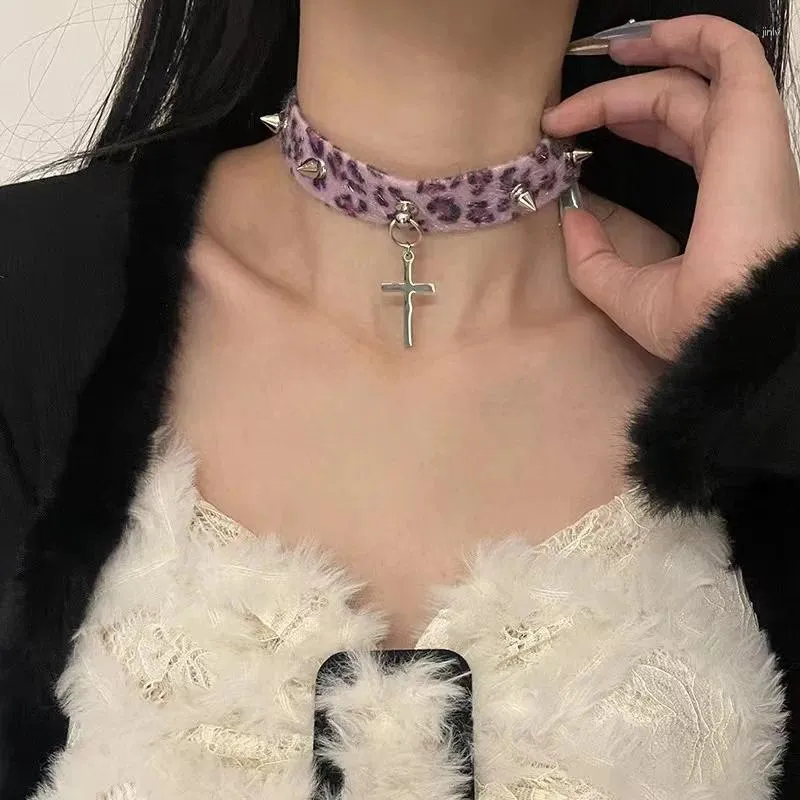 Pendant Necklaces Y2K Harajuku Cross Sexy Pink Leopard Print Choker Necklace Women Egirl Gothic Charm Vintage 2000s EMO Grunge Jewelry