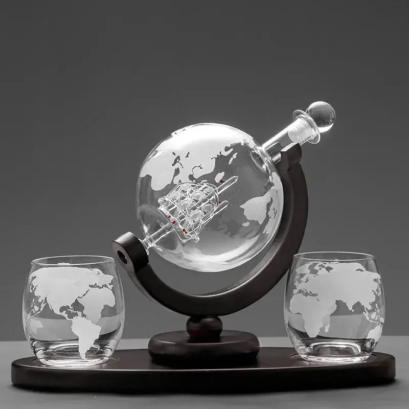 Whiskey Glass Set Crystal Globe Liquor Carafe for Whisky Vodka Sailboat in Decanter with Finished Wooden Stand Bar Tools Cup 240304