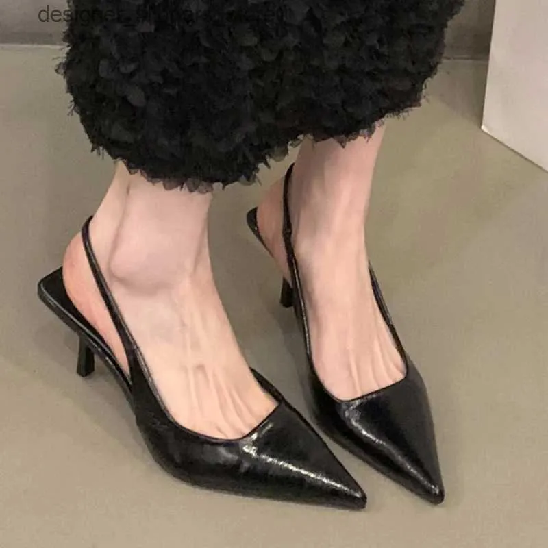 Dress Shoes Womens Shoes for Sale 2024 Brand Skating Womens Pump Autumn Pointed Toe Solid Fashion Middle Heel Professional Dress Pump Womens Q240314