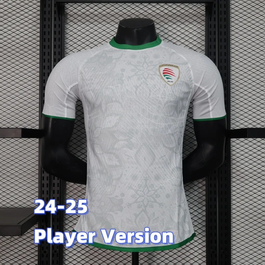 23 24 25 Oman Soccer Jerseys 2024 2025 Spelarversion Red White Mens Uniforms Jersey Man Football Shirts