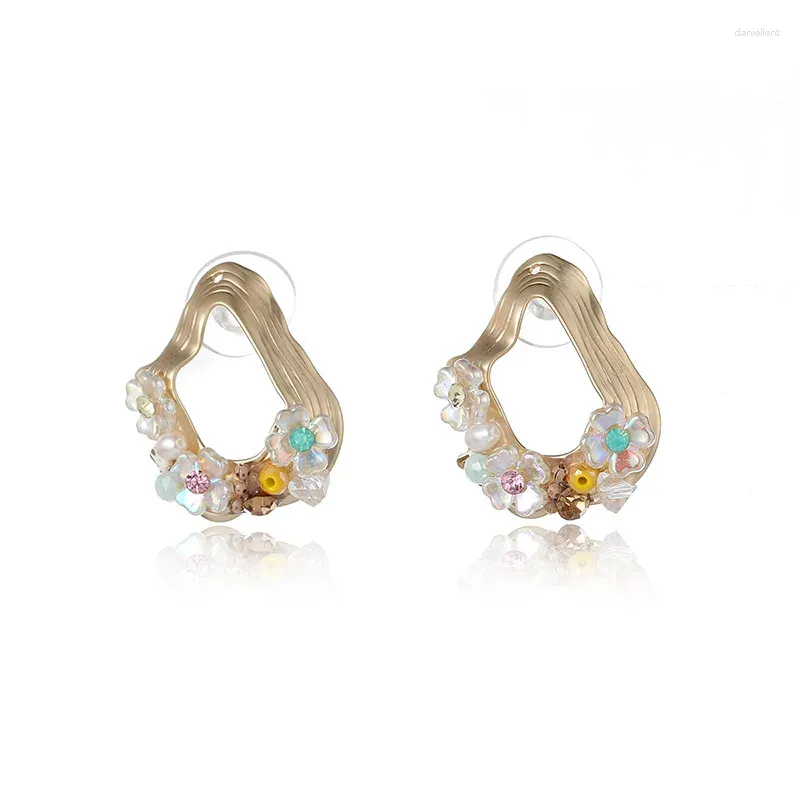 Stud Earrings Ethnic Vintage Freshwater Pearl Crystal Fashion Jewelry Shell Flower For Women