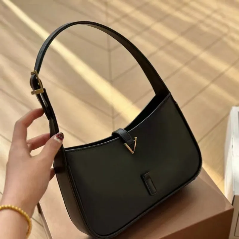 Bolsa crossbody feminina com alça curta bolsa de ombro luxuosa para mulheres, a nova bolsa nas axilas apresenta uma aparência simples e um lindo logotipo da marca com um design premium