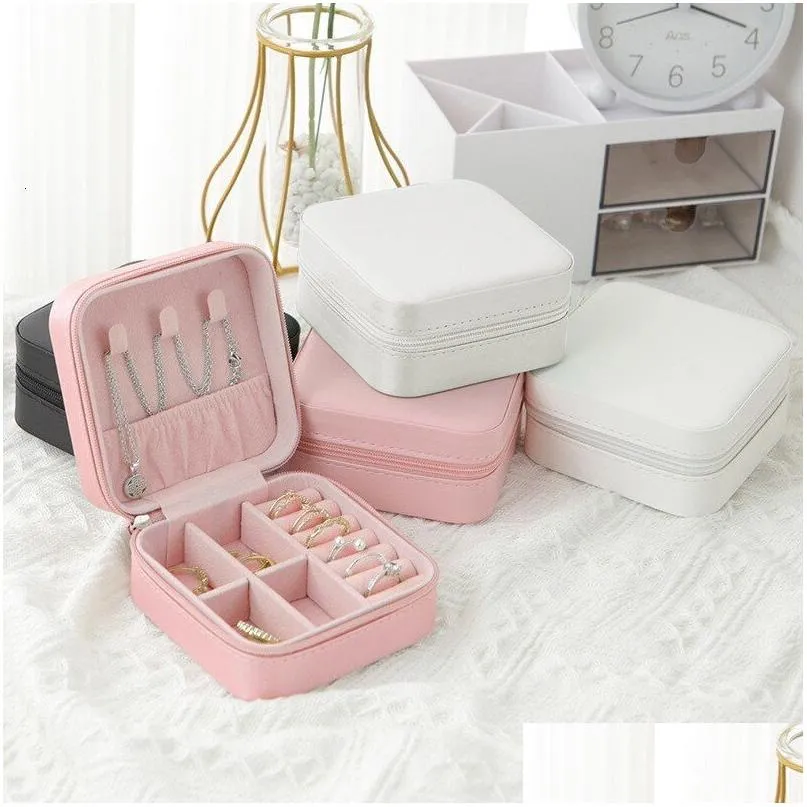 Jewelry Boxes 1Pcs Single Layer Storage Box Ladies Travel Leather Classic Black Pure White Fashion Pink 230920 Drop Delivery Dhxbi