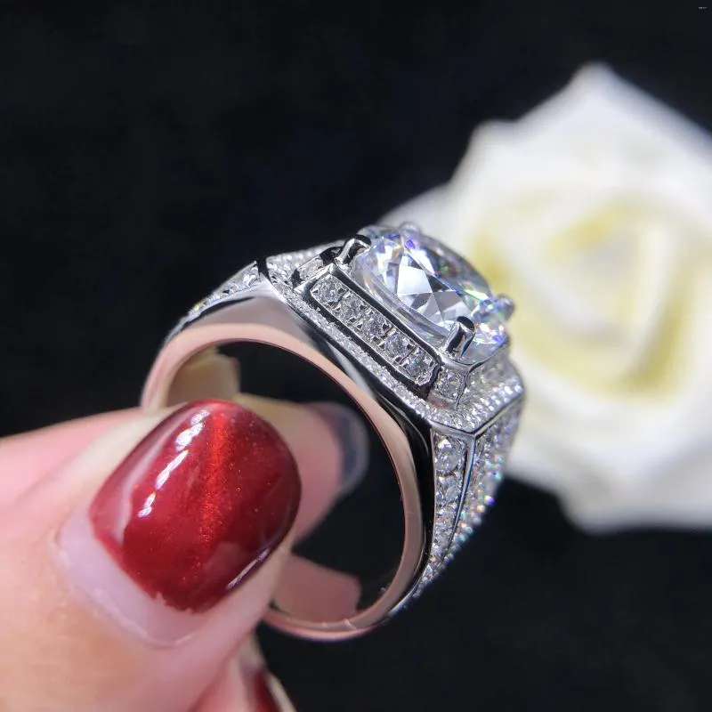 Anelli a grappolo Anello in pietra grande in oro bianco massiccio 18 carati Anello di fidanzamento con diamante da 5 ct per uomo Gioielli da sposa di lusso