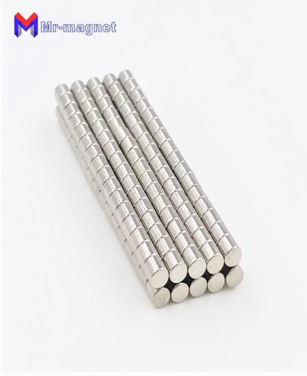 200pcs 1 mm x 1 mm Mały Super Strong Magnet Mocne Neodymu Rare Earth NDFEB Magnesy stałe mini głośnik słuchawkowy cienki dysk7793046