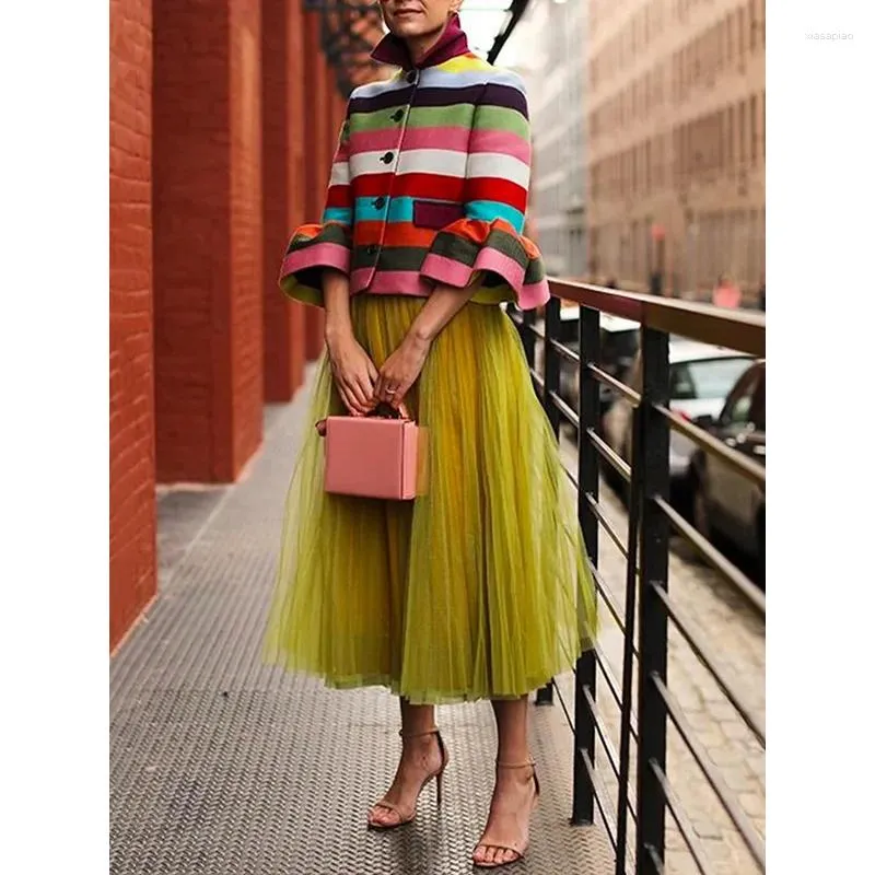 Vestes pour femmes Freeacy 2024 Printemps Été Mode Manches évasées Multicolore Rayé Col à revers Élégant Fête Vêtements d'extérieur pour les femmes