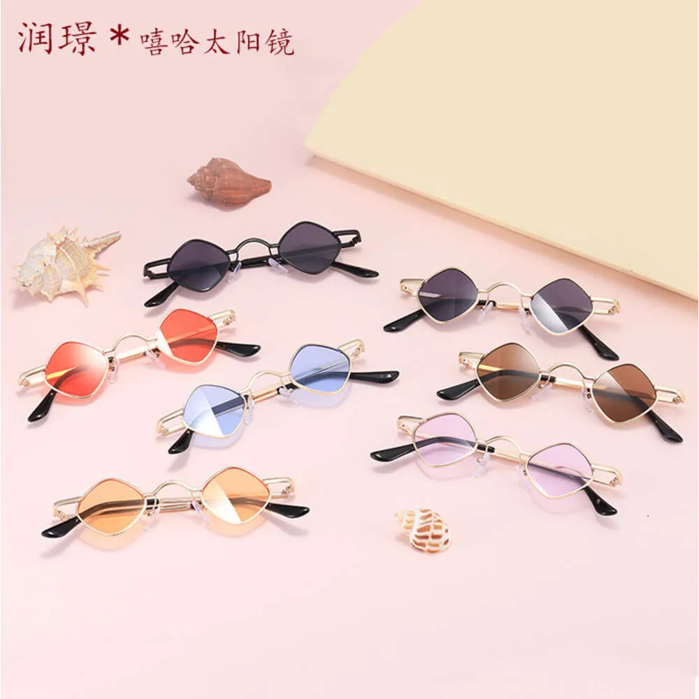 Óculos de sol ultra em formato quadrado Hip Hop, armações masculinas e femininas, Instagram Popular, os mesmos óculos de sol de metal com armação pequena personalizados