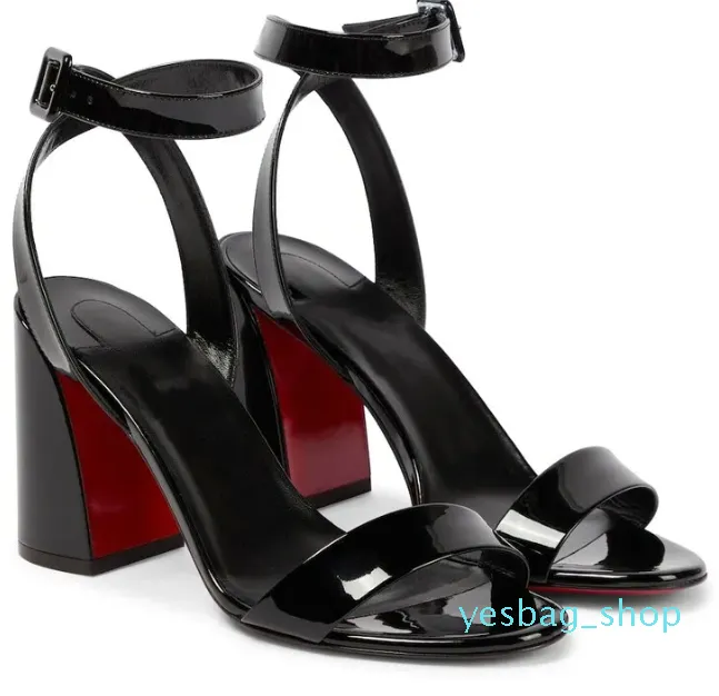 Sapatos de vestido Paris Red Sandal Shoes Miss Sabina 85mm Patent Leather Ankle-Strap Sandálias Mulheres Sandália Preta Chunky Heel Reds Sole High Designer Shoe 35-43 com caixa