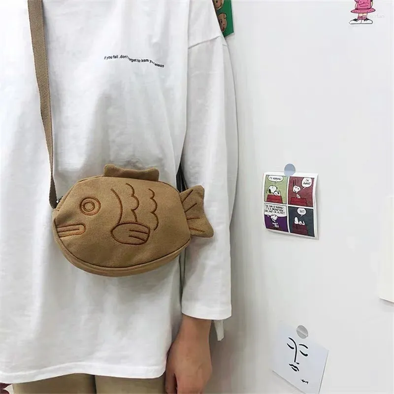 Bag Cartoon Cute Japanese Taiyaki Fashion ryggsäck Kvinnors messenger axelväskor myntväska kvinnor crossbody