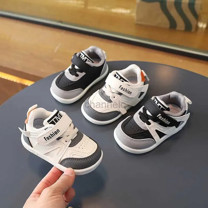 First Walkers Childrens shoes spring and autumn soft sole shoes for small child one year for older women shoes for boys 240315