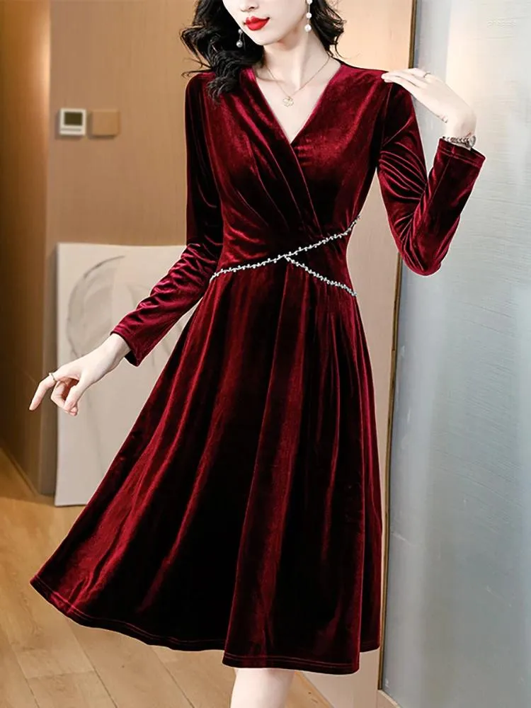 Casual Dresses 2024 Luxury Elegant Diamonds Chic Prom Dress Autumn Winter Red Velvet Long Sleeve Women Korean BodyCon Party Evening