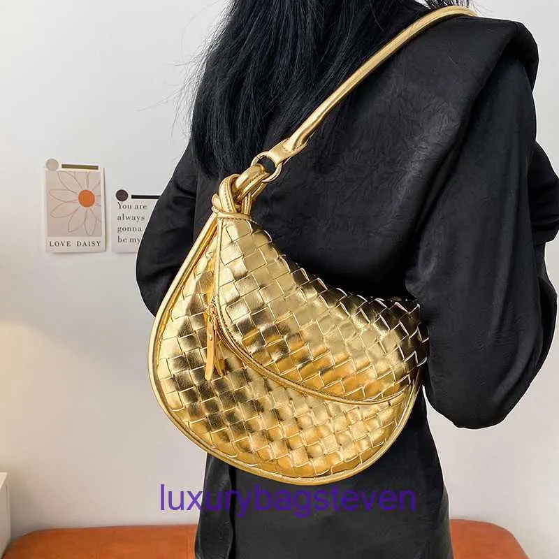 Bottgss Ventss Designer tissé Gemelli sacs à bandoulière pour femmes printemps nouveau sac tissé à la main à la mode avec main de haute qualité portant sous les bras avec un vrai logo