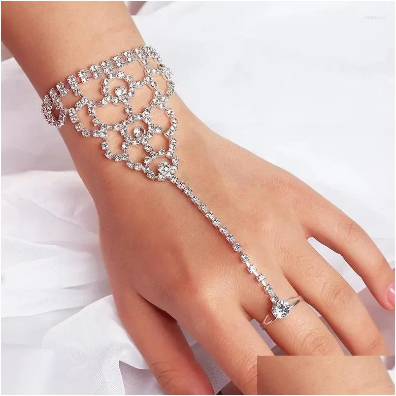 Bedelarmbanden Luxe Glanzend Kunstmatig Strass Armband Ring Handrugketting Dames Elegant Klauw Eén Temperament Vingerdruppel Deli Ot4Wg