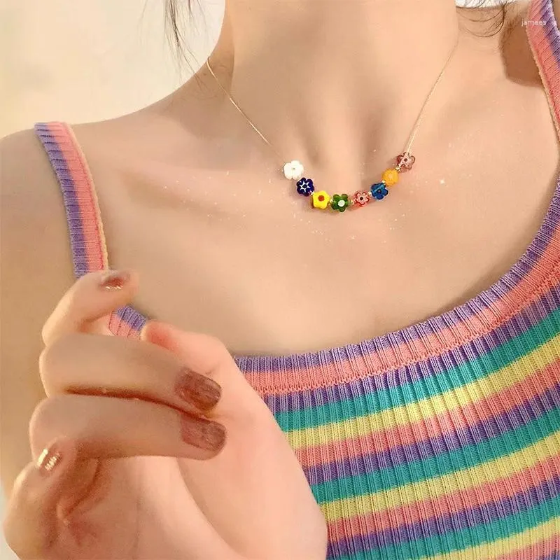 Hänge halsband söta söta färgglada akrylblomma pärlhalsband för kvinnor boho charm solros vår smycken tillbehör flickor gåva