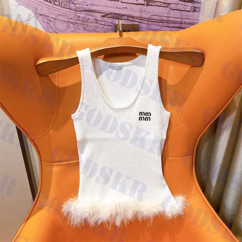 Kobiety zbiorników damskich Camis Designer damski pluszowy czołg Top liter haftowy sweter dla kobiet mody kamizelki damski