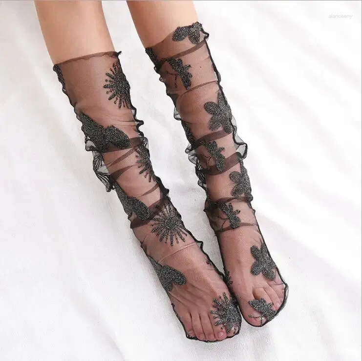 Women Socks Fashion Transparent Pink Heart Print Tulle Stockings Breathable Ultra-thin Female Mesh Small Flowers