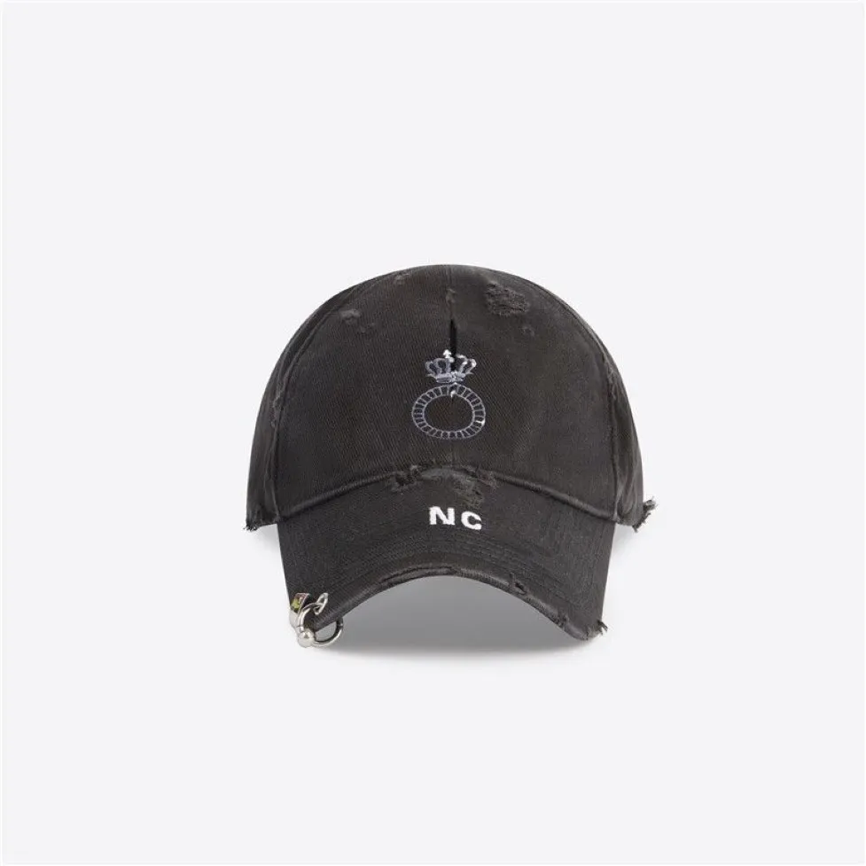 Classic Distressed Baseball Caps Designer Men Women Luxury Casquette With Holes Fashion Mens Sport Golf Cap Laurel Embroidery Bean300w