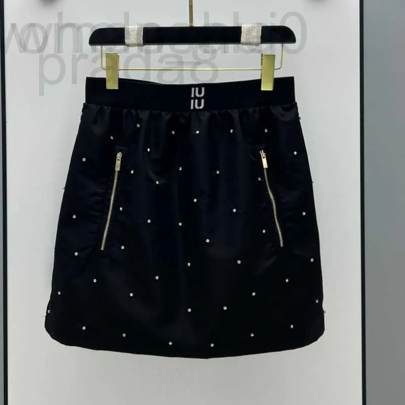 Юбки дизайнерские дизайнерские женские трапециевидные с хрустальными бусинами мини-юбка с буквенным принтом для девочек женские винтажные модные брендовые платья высокого класса на заказ LXJU 63HJ