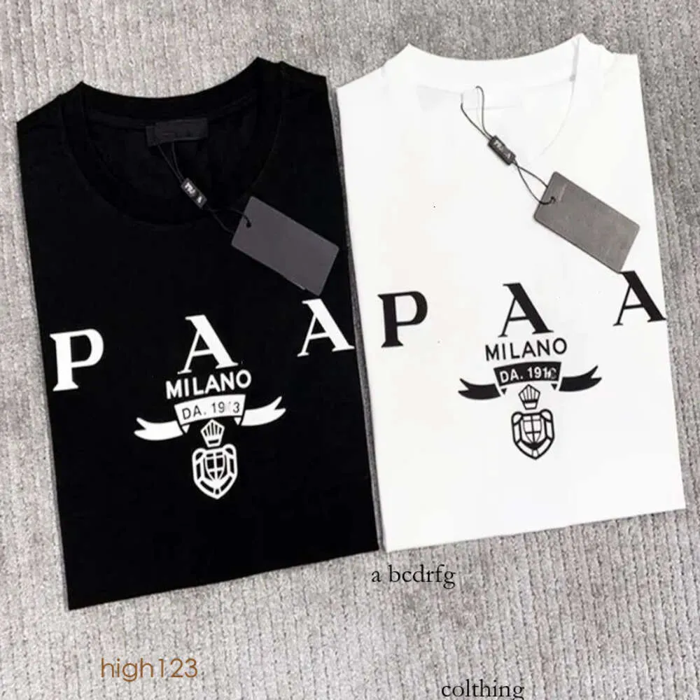 2023 Designers Mens T Shirt Abbigliamento in bianco e nero da donna Marche famose Tees Manica corta da donna Casual Hip Hop Streetwear Magliette Designer T-shirt 860