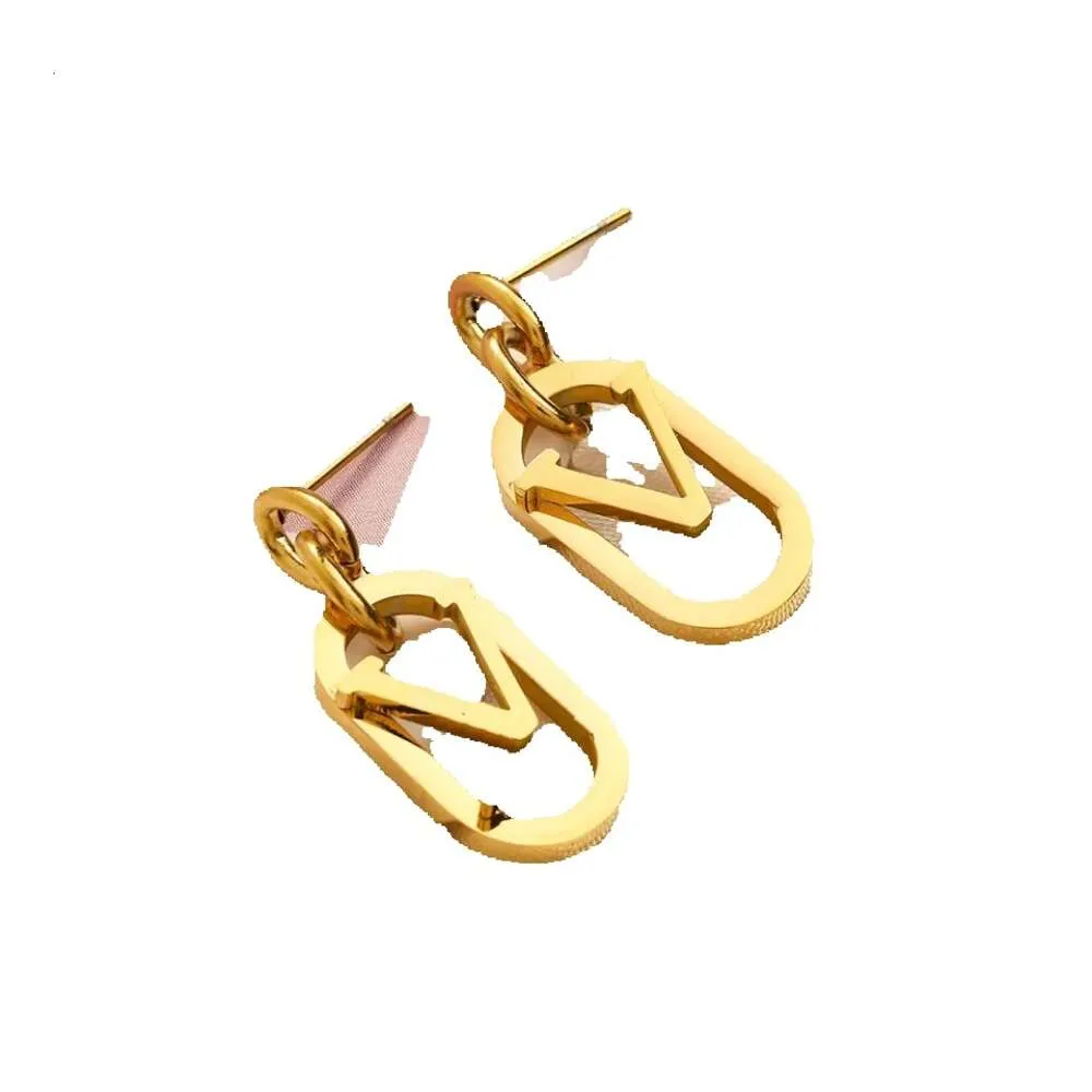 Earrings Key Charm Lock Ear Asymmetric Designer T Stud Hie Brand Women Gold Plated Earring Wedding Party Jewelry Accessories GG ring